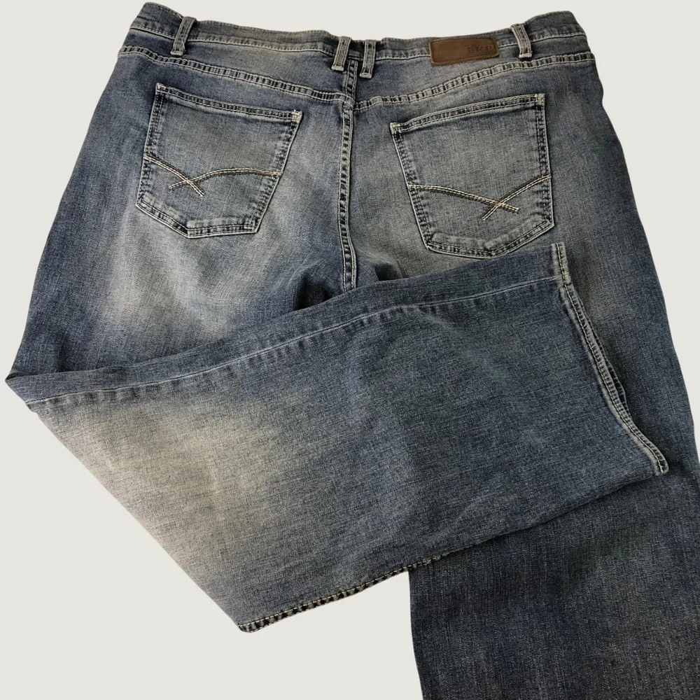BKE Jeans Mens 42x32 42R Seth Blue Straight Leg Stretch Medium Wash Whiskering